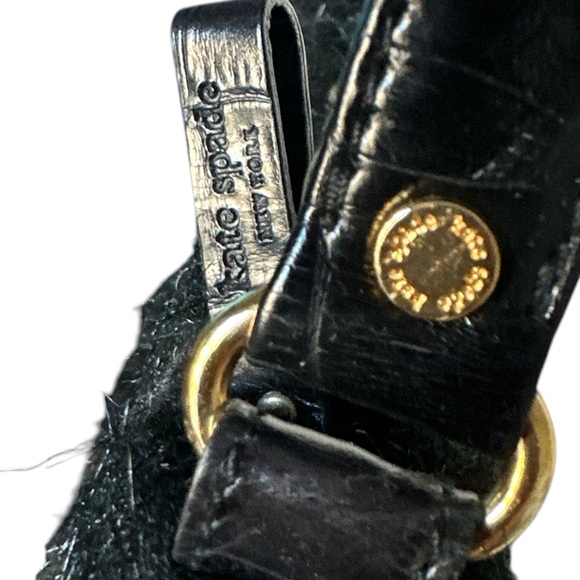 Kate Spade Black Faux Fur Shoulder Bag Embossed Strap Bright Print Lining Chic - Picture 8 of 15